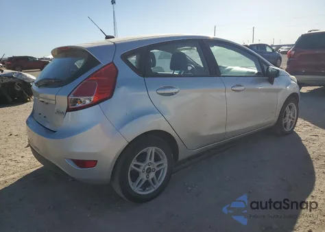 2018 Ford Fiesta Se z USA, uszkodzony, nr VIN 3FADP4EJ4JM123777